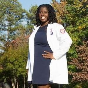 Meet your Posher, Vanesha